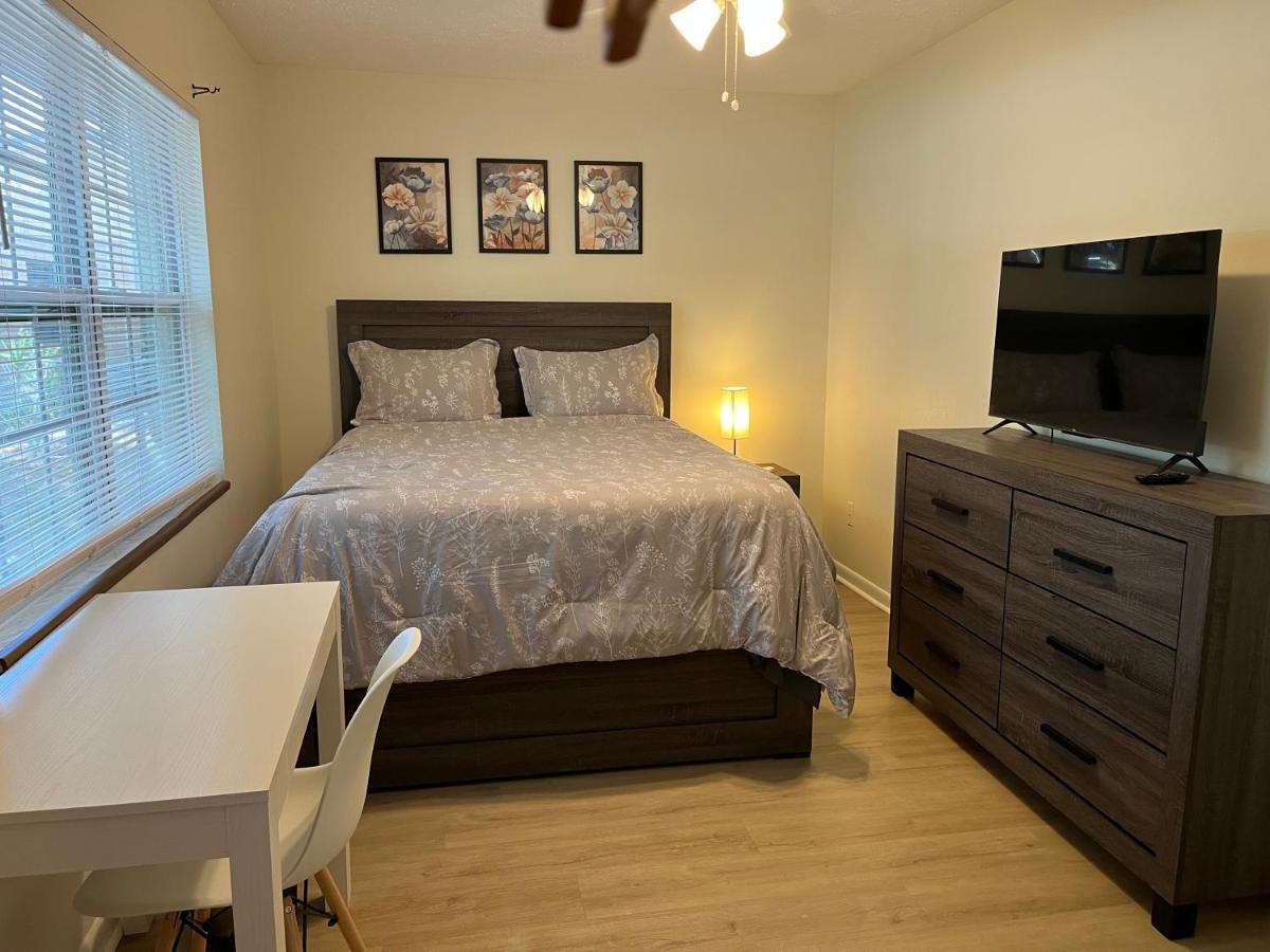 Zenhomes In Brandon Near Tampa Valrico Seffner Экстерьер фото